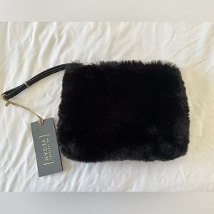 BROOME ST WRISTLET
